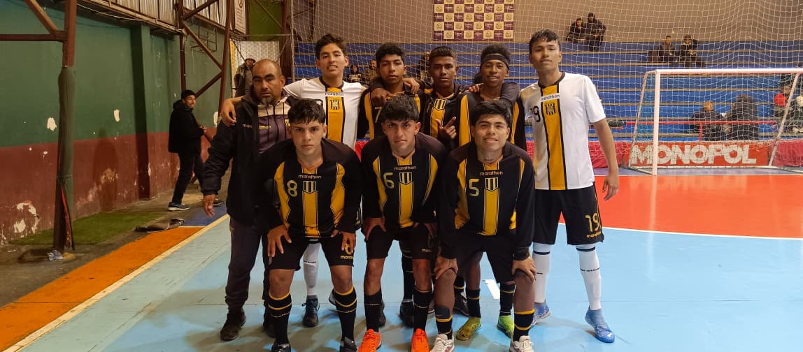 The Strongest Debuta Con Goleada en Futsal